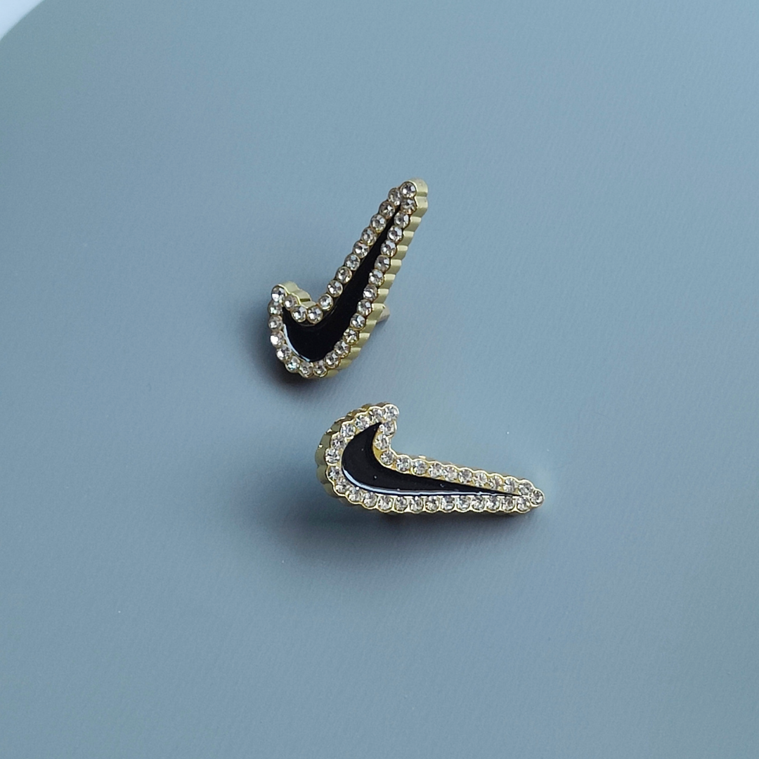 Charms Nike "Iced Out Swoosh Black"