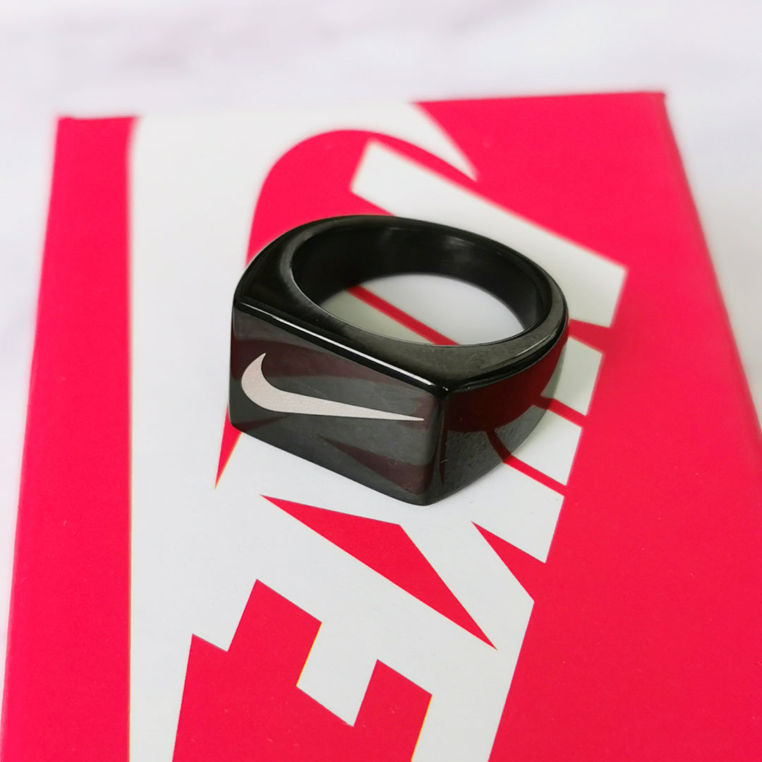 Bague Nike "So Icy Black"