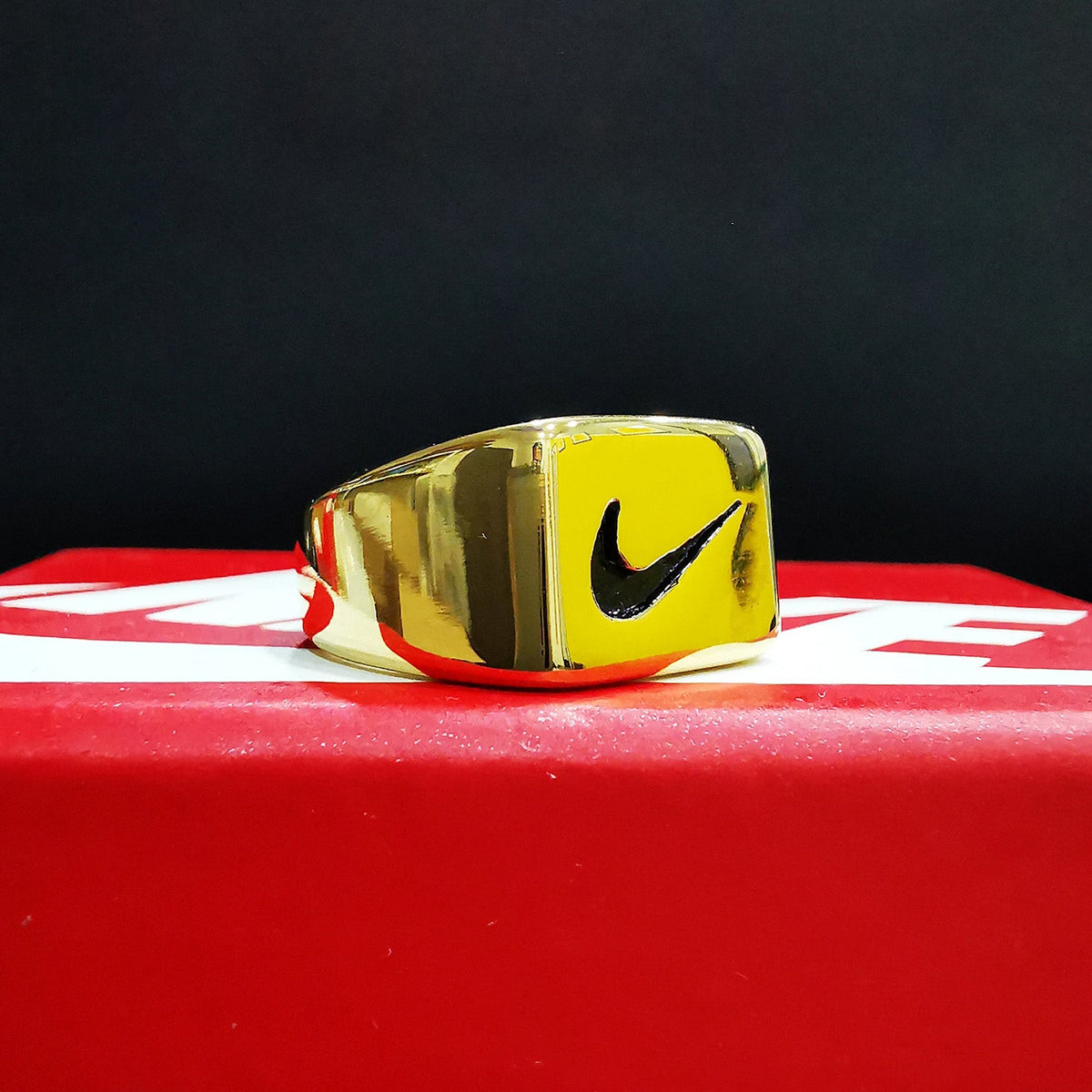 Bague Nike "Ice Cube Gold"
