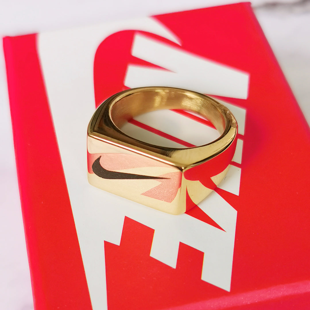 Bague Nike "So Icy Gold"